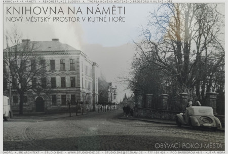 KUTNÁ HORA - KNIHOVNA NA NÁMĚTI | Škola J.A. Komenského - historický stav. Prostor před vstupem do budovy byl uzavřený.